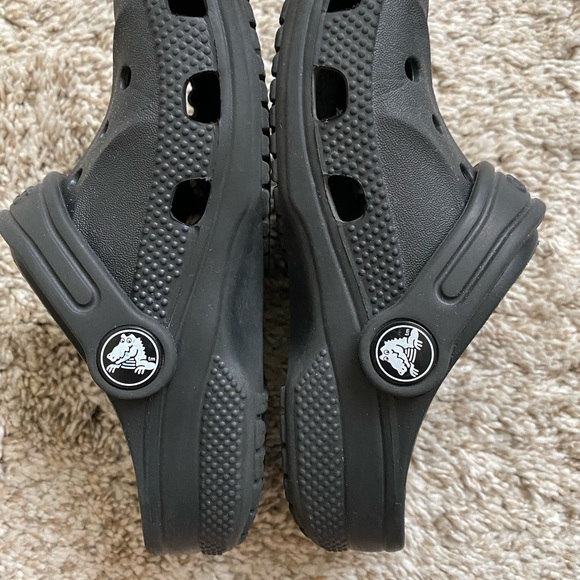 CROCS Kids Black Sandals - Picture 4 of 7